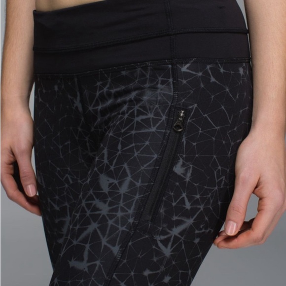 Lululemon inspire tight 2 full on luxtreme - Picture 3 of 12